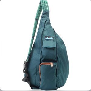 Kavu forest green one strap bag